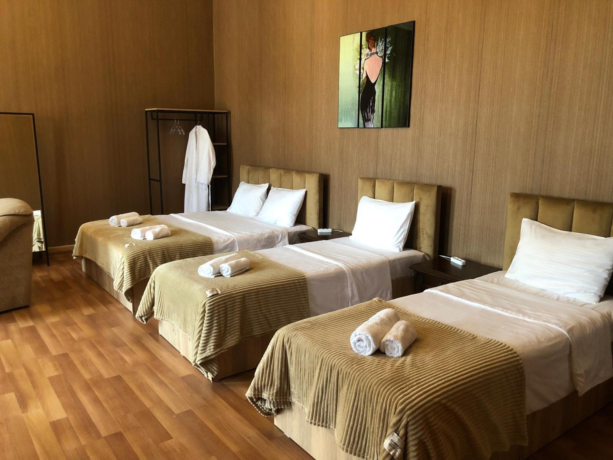 Bookinist Apartment Кутаїсі Екстер'єр фото